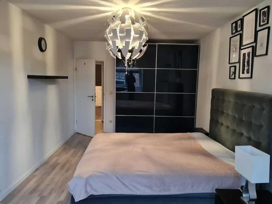 Gemuetliche & Ruhige Unterkunft Erftstadt Exterior foto
